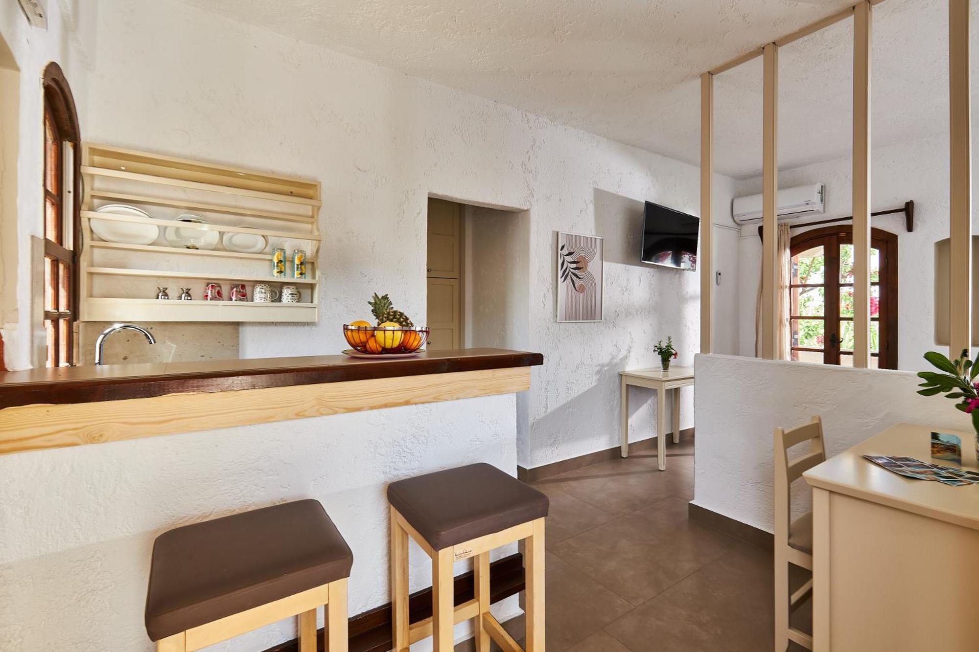 Mila Malia Studios Hotel 외부 사진